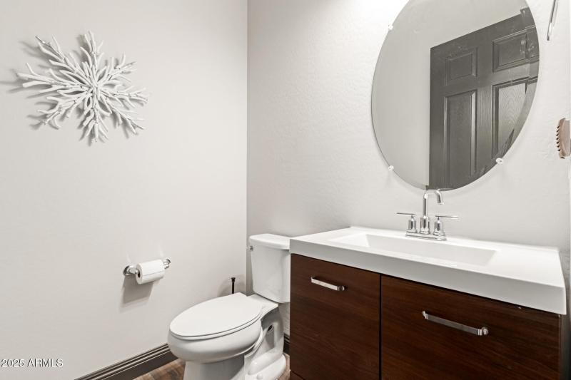 Powder room
