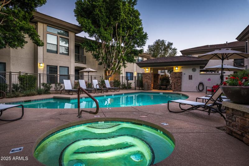Pool & Spa