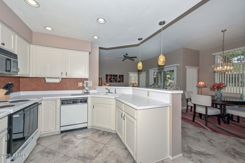 Kitchen2