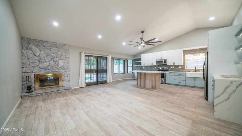 19055 N 5th Ave-9