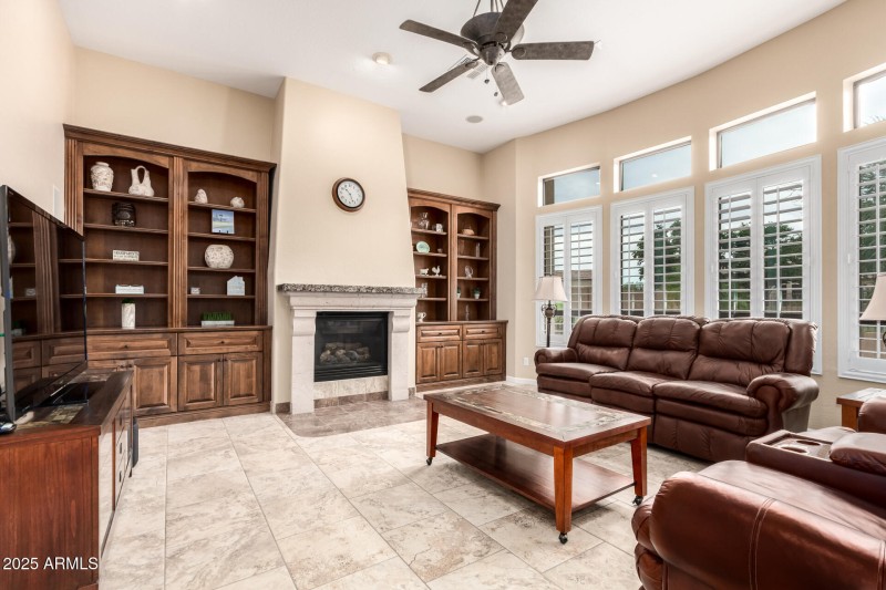 09 Living Room