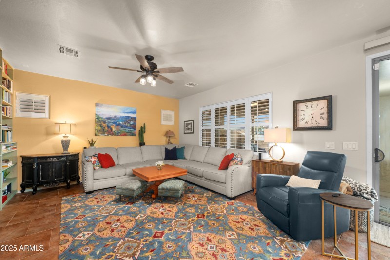 18019-La-Posada-Court-24