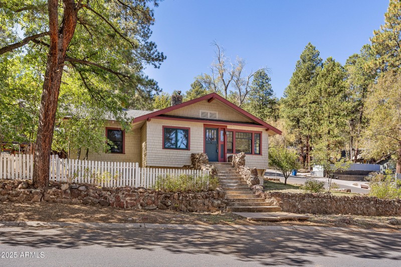 203 & 205 S Spring St-100