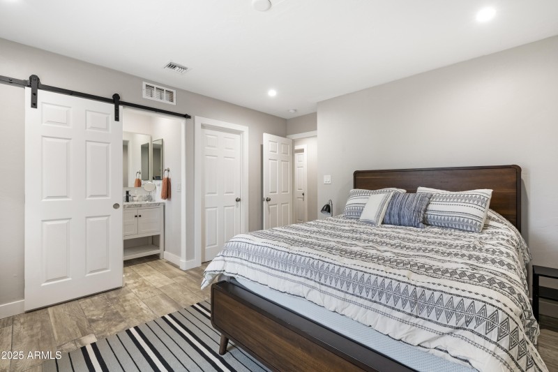 bed 3