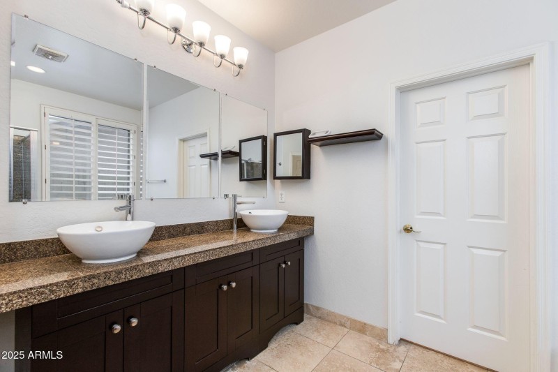 Owner Bath