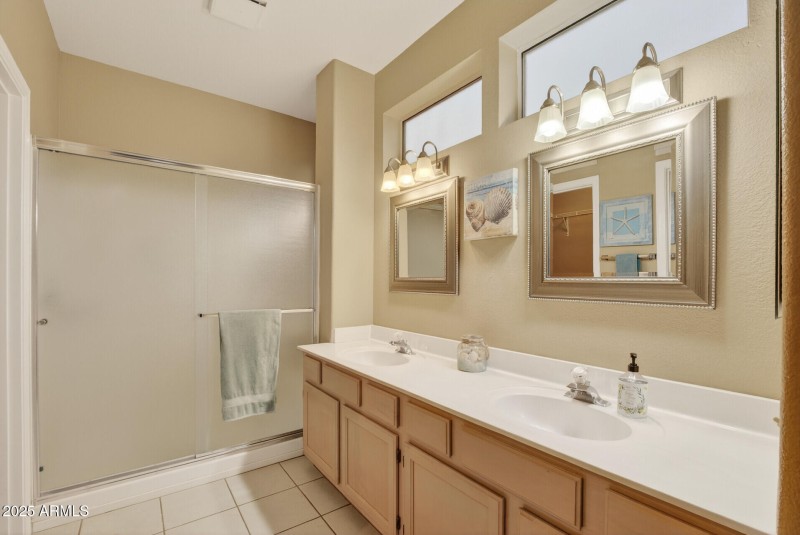 Primary bath