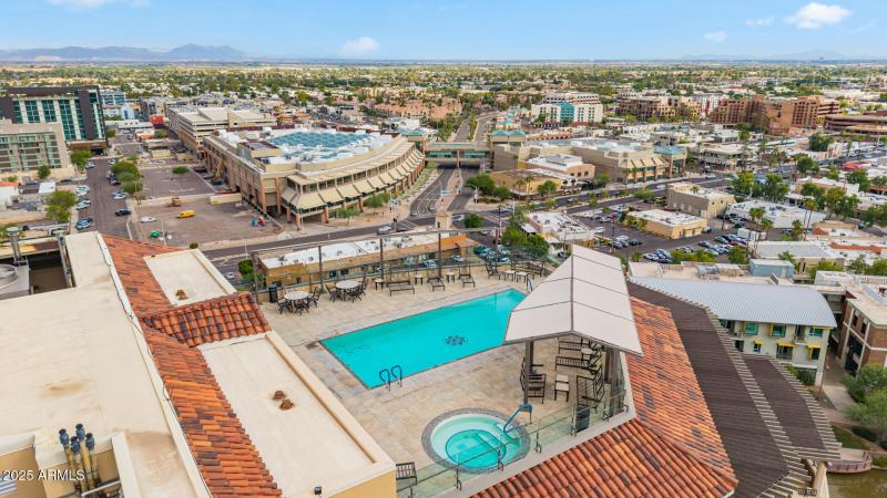 07 - Camelback Drone