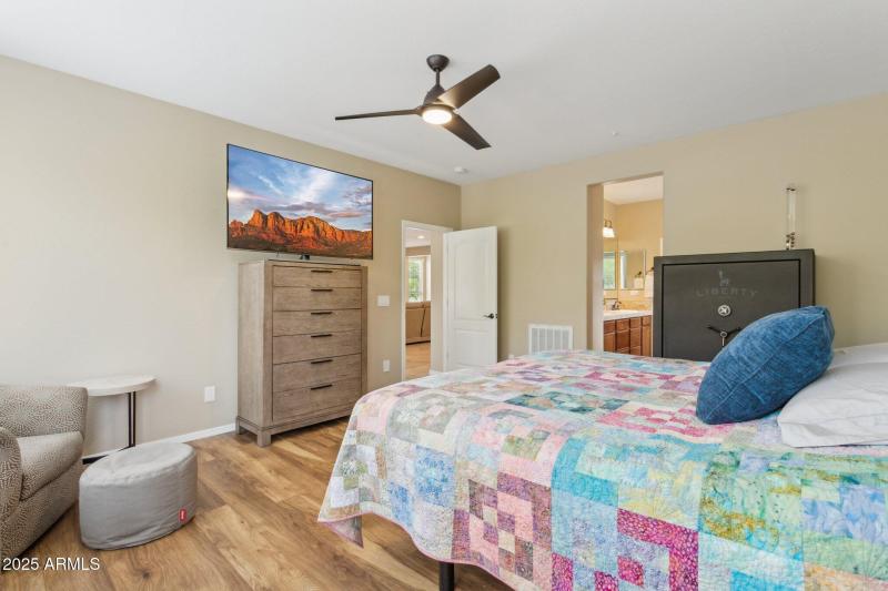 19-web-or-mls-12958-w-fossil-dr