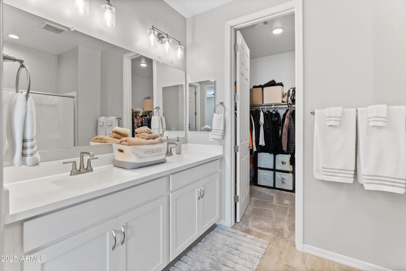 17745 W Running Deer Trl-5(1)