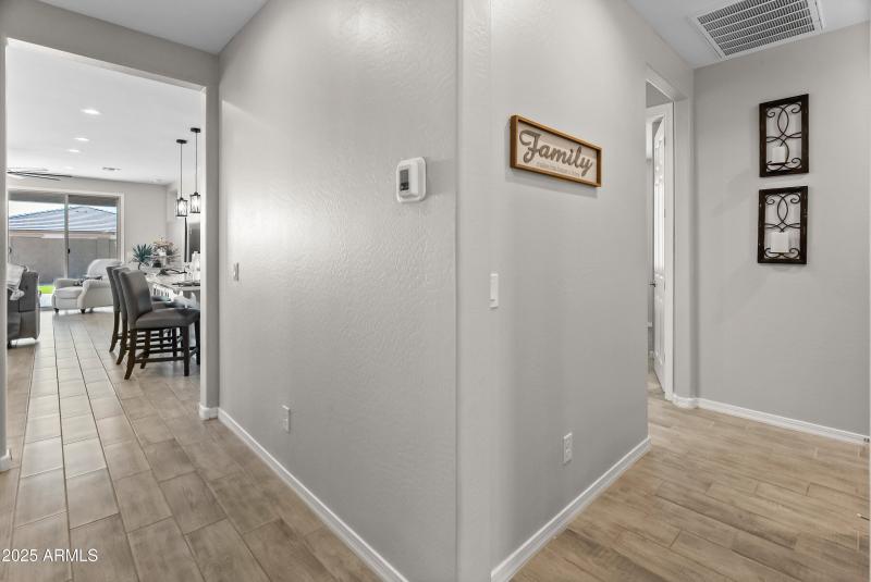 17745 W Running Deer Trl-28