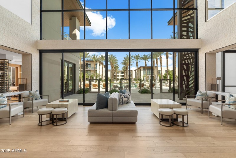 005_Community Amenities