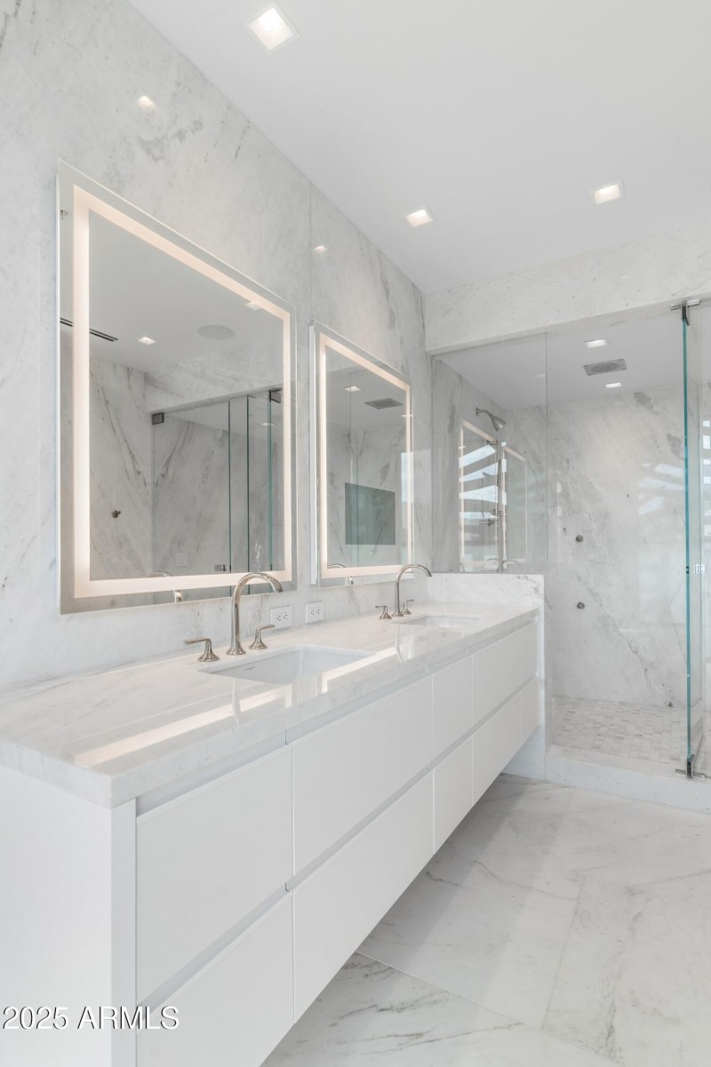 073_Primary Bathroom