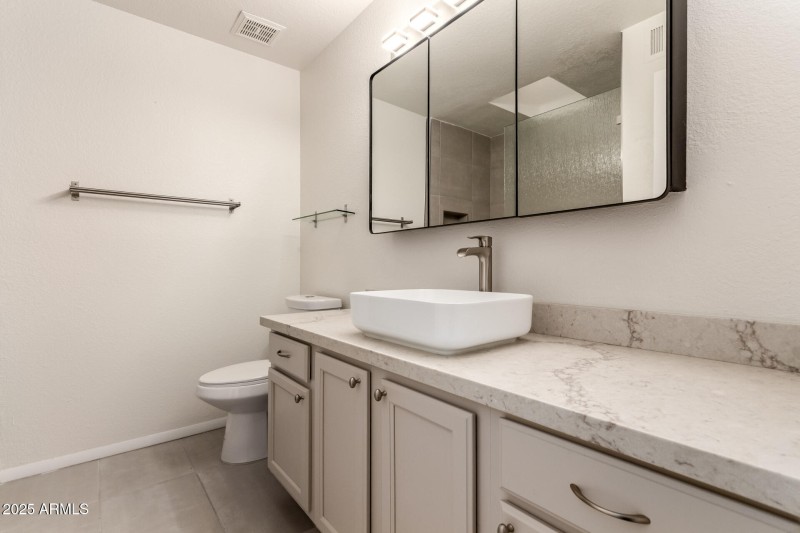 The shower is a MUST SEE!!!