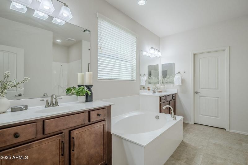 31-web-or-mls-Ian-31