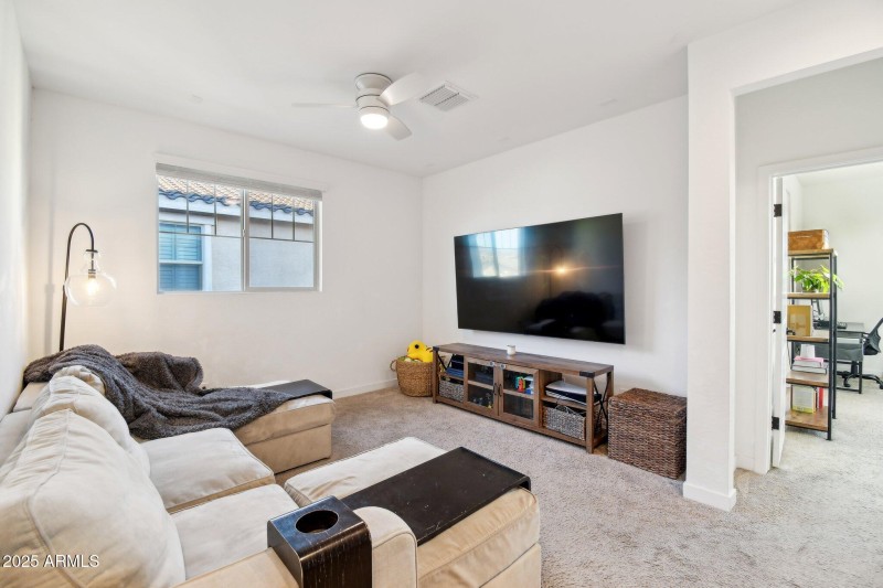 32-web-or-mls-E Domingo Rd-032