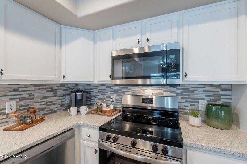 19-web-or-mls-Ashley-19