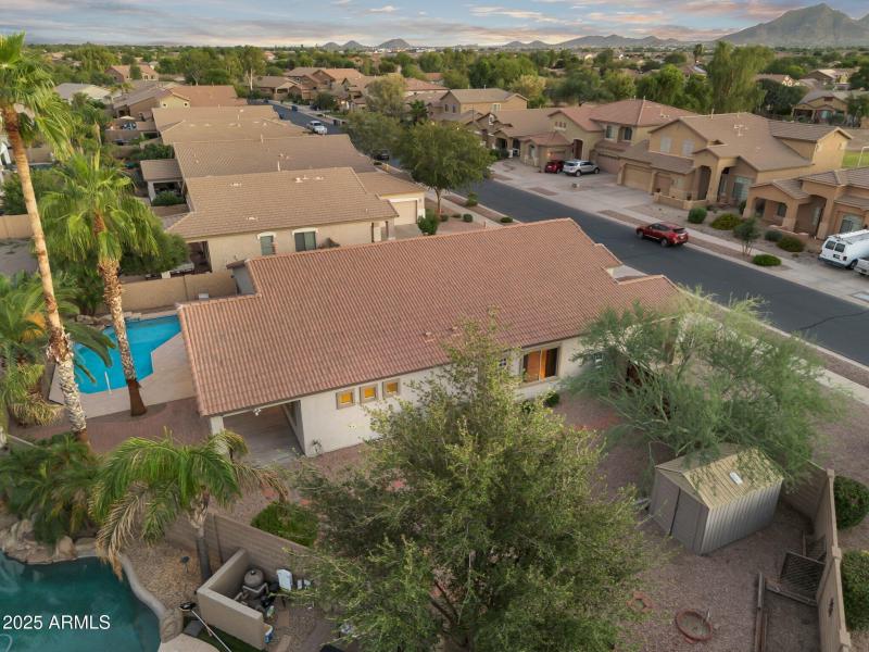 039_66-web-or-mls-dji_0669_9