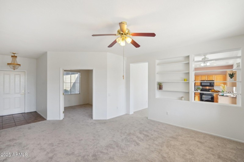 10-web-or-mls-N Emerald Cove Way-008