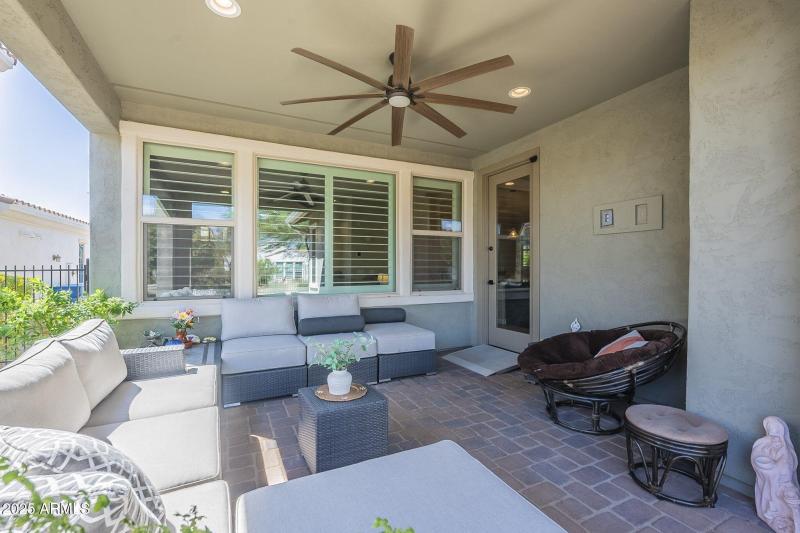 Large Pavered Back Patio