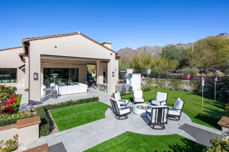 089_Fire Pit Patio Mountain Views