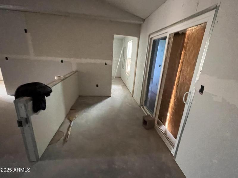 D61FDBA8-F228-4D73-8B40-D2B5B89E8C61