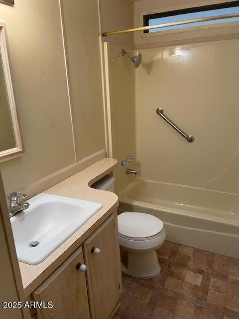 2nd Bathroom