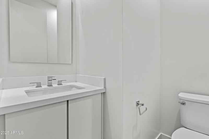 325 E Coronado - 18_dsc00594