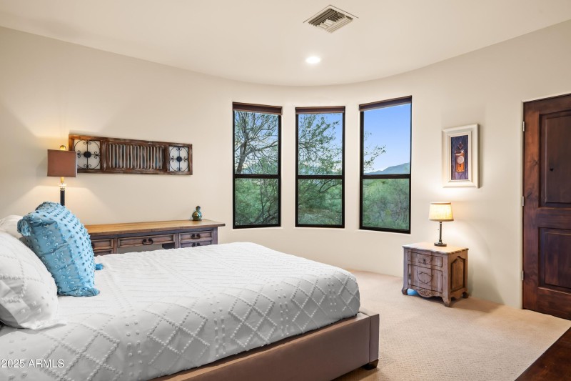 027_Guest Ensuite 2
