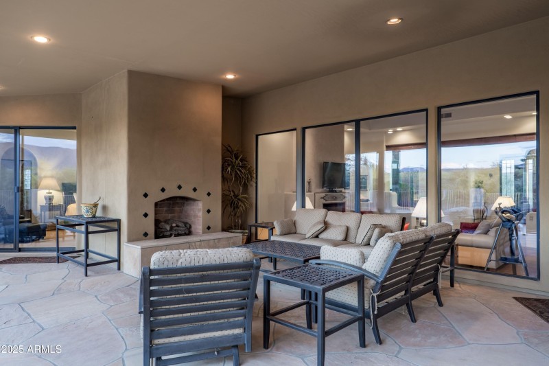 034_Outdoor Living