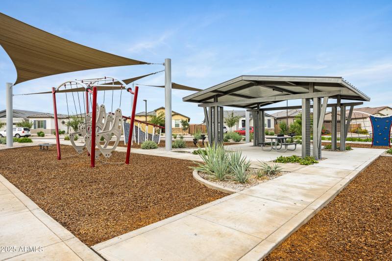 2532 W Hidalgo Ave-53