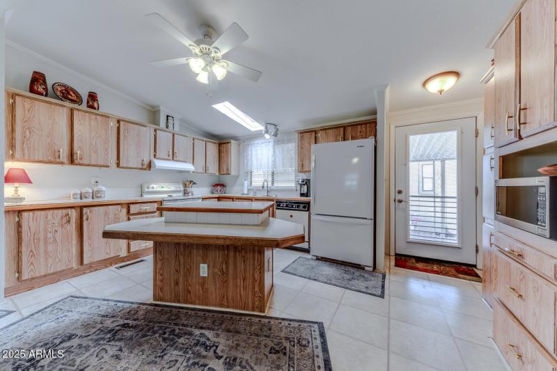 17200 W Bell Rd Lot 1549-large-012-032-