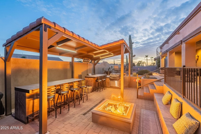 100-web-or-mls-Canyon-twilight-17