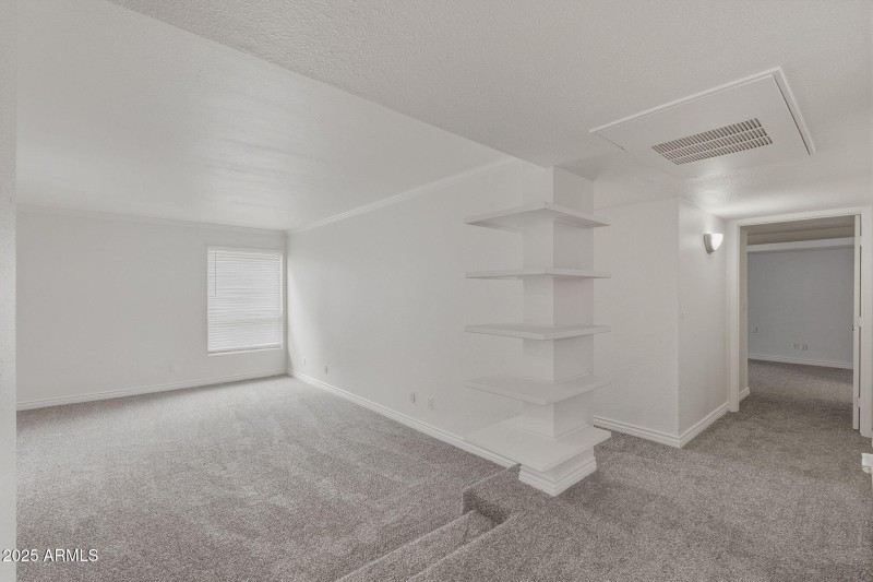 23-web-or-mls-Danbury-23