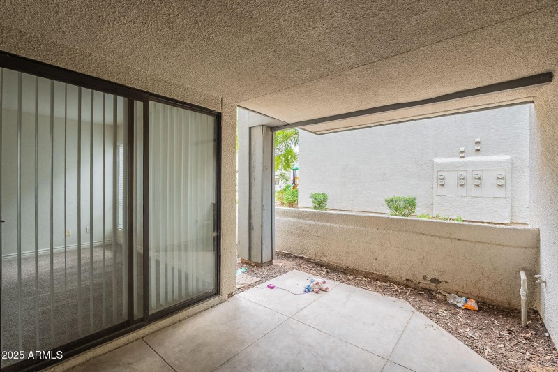 27-web-or-mls-Danbury-27