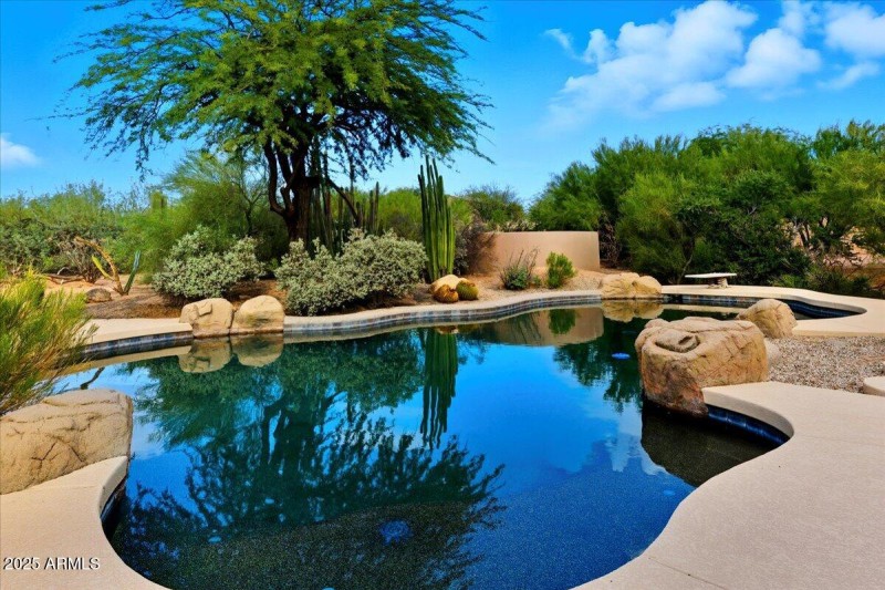 25-6218_E_Morning_Vista_Ln_26