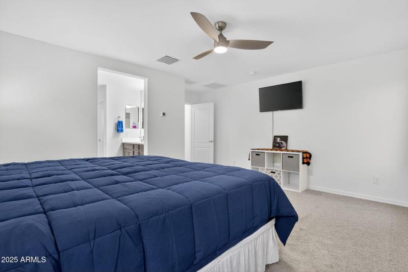 19-web-or-mls-055_a4m_SA (1)