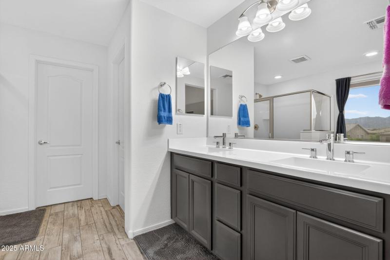 21-web-or-mls-063_a4m_SA (1)