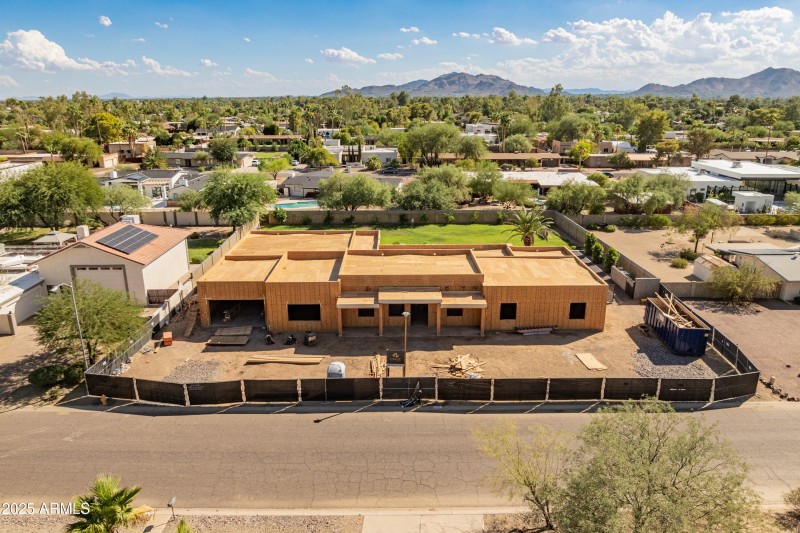 6101 E Joan De Arc Ave-4