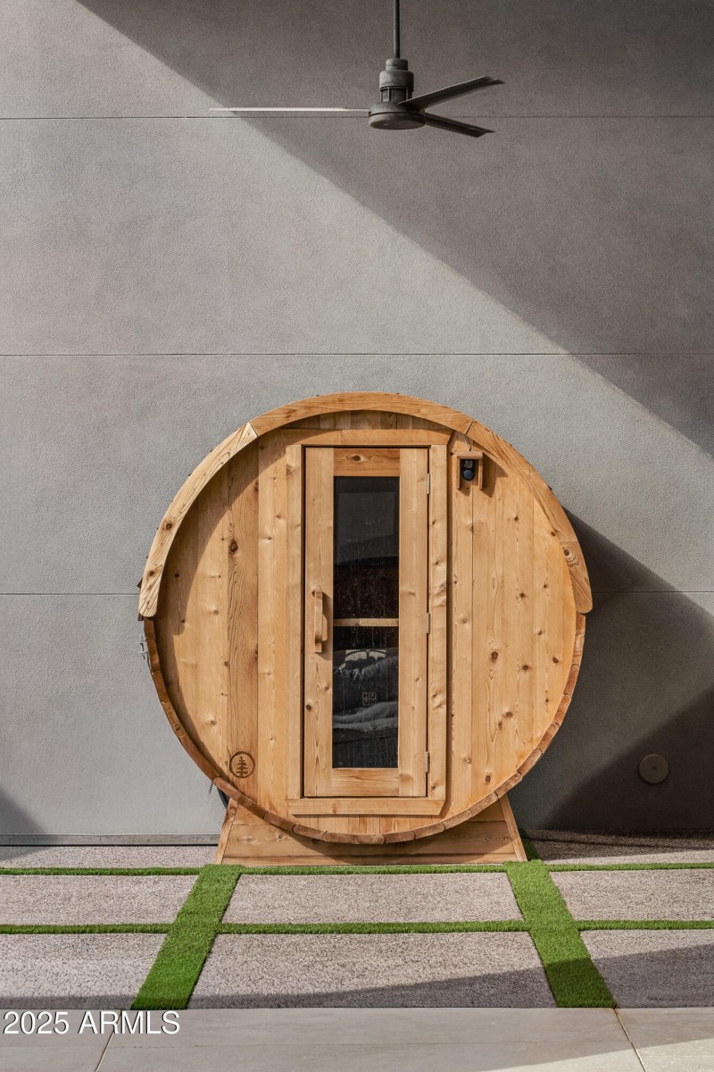 52primary bedroom patio sauna