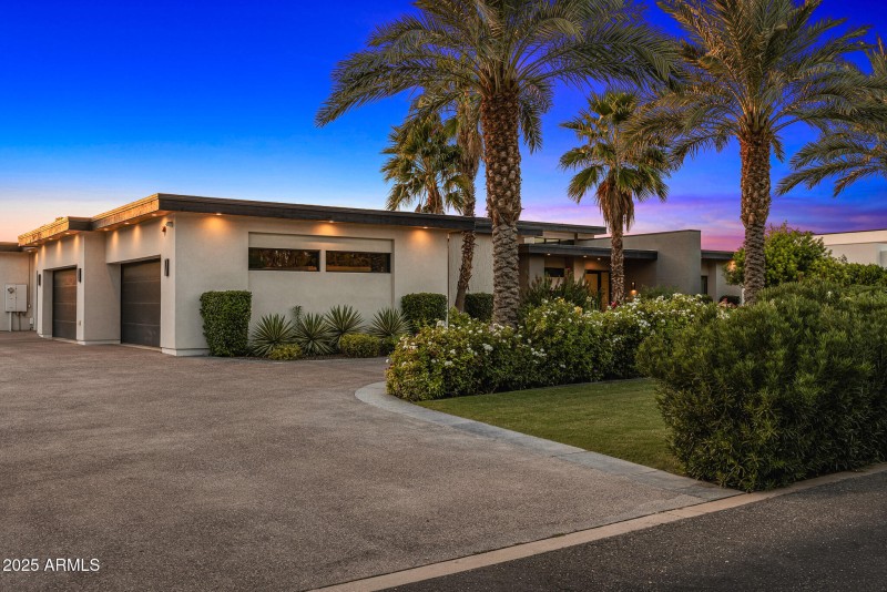 73side of property_twilight