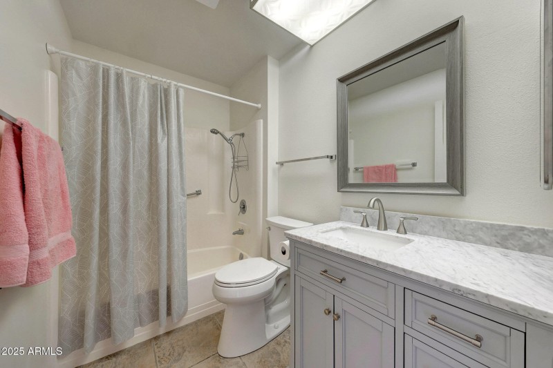 Full Prim Bath
