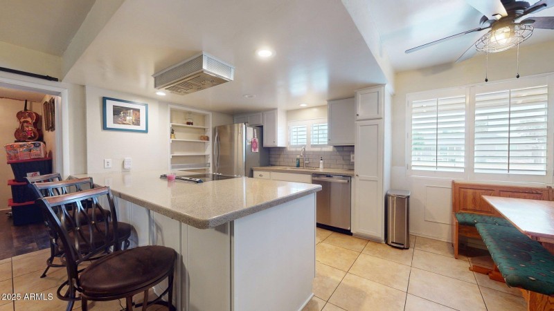 1421-W-Sixth-Pl-10112025_134939