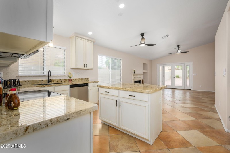 14-web-or-mls-Wescott-14