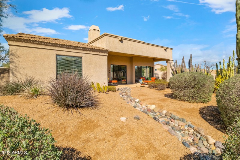 Room for a pool or casita