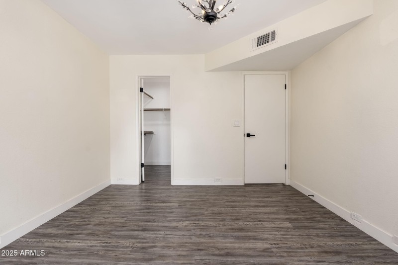 7557 N Dreamy Draw Dr UNIT 219 - 17