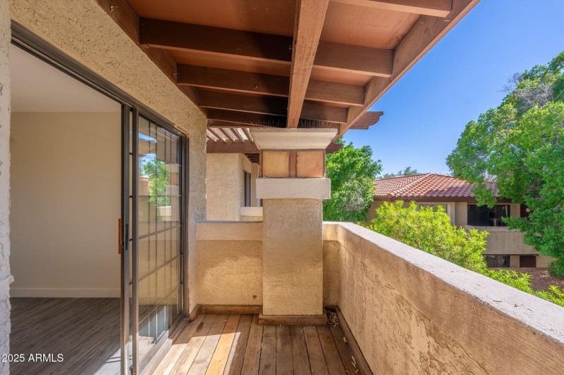 7557 N Dreamy Draw Dr UNIT 219 - 24