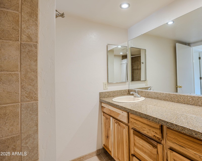 5J1A0923-HDR