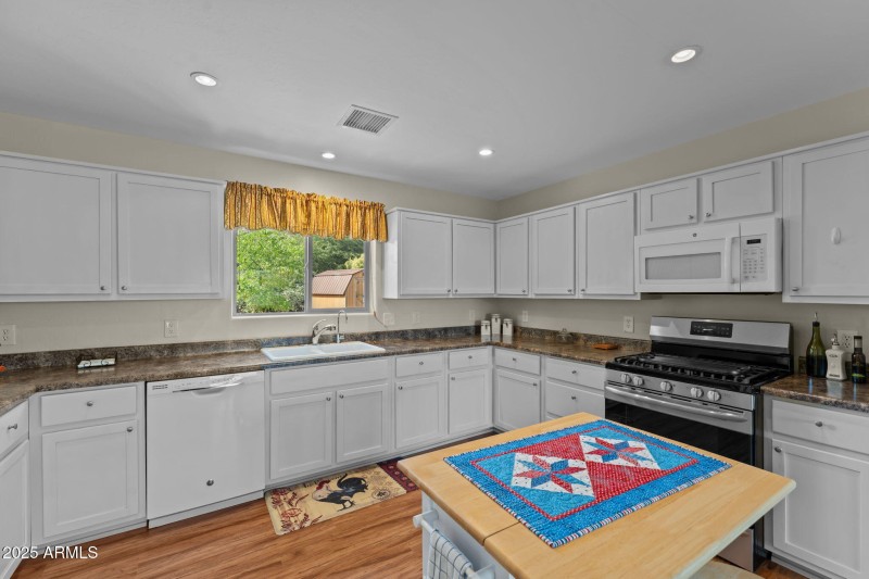 18-web-or-mls-DSC08597 (1)