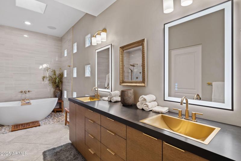 21-web-or-mls-DSC_1021