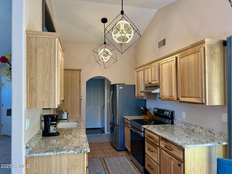 Custom Cabinets w Gorgeous, New Granite